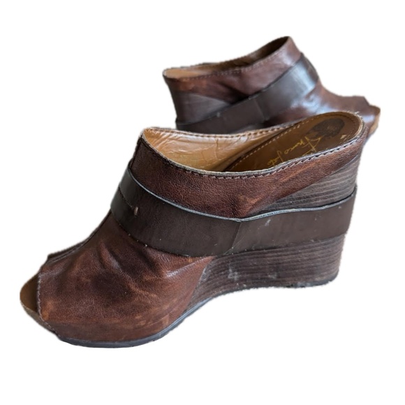 franco sarto the artists collection leather wood wedge heel  size 10 - Picture 4 of 9